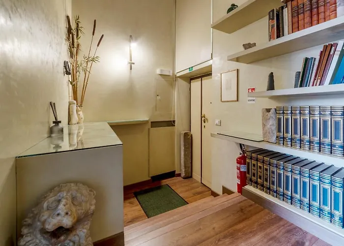 Guesthost - Pantheon Luxury 公寓 *