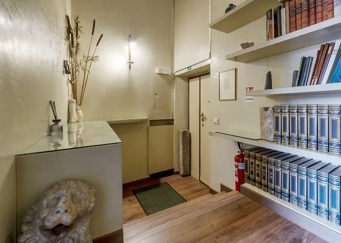 Guesthost - Pantheon Luxury 公寓 *